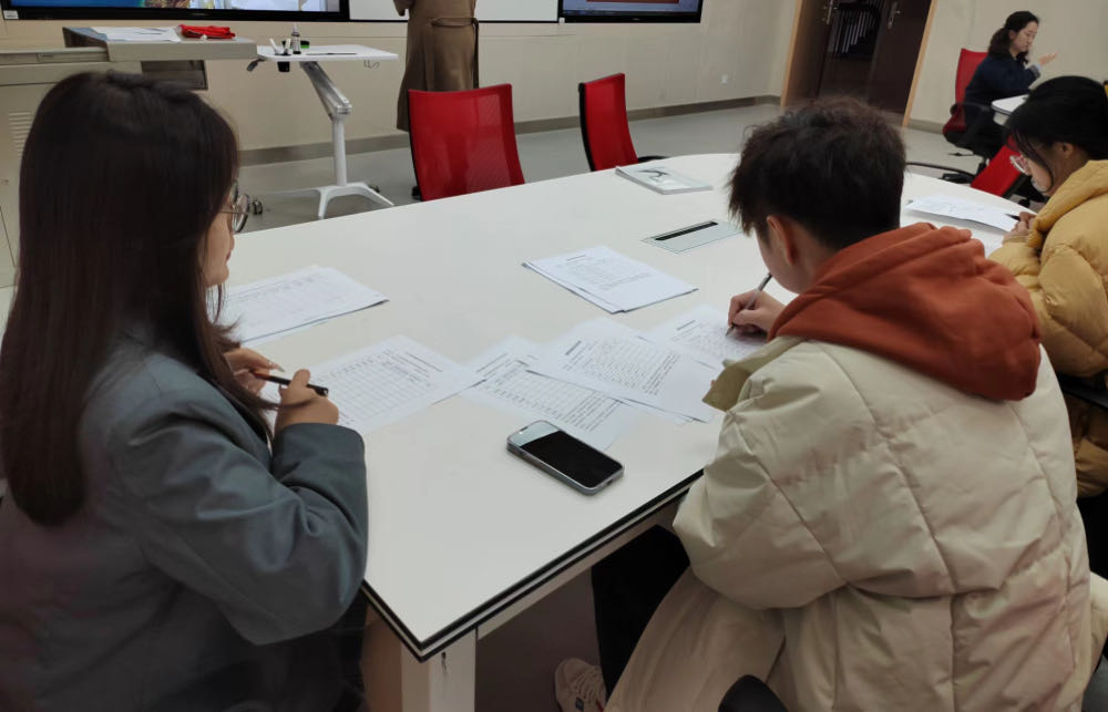 1701517435656252.jpg 479541701515328_.pic.jpg