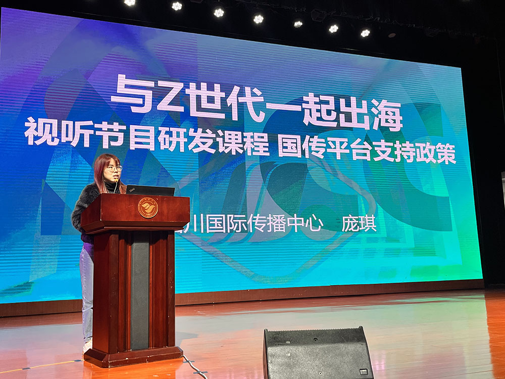 胡惠媛摄 (2).jpg